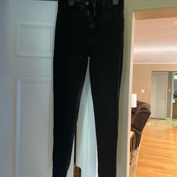 Women's Jeans - Picture 5 of 6